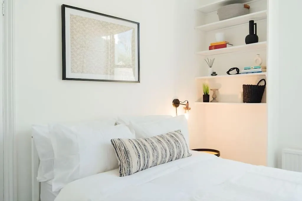 Stunning 4 Bedroom Victorian House 브라이턴 0*,  영국